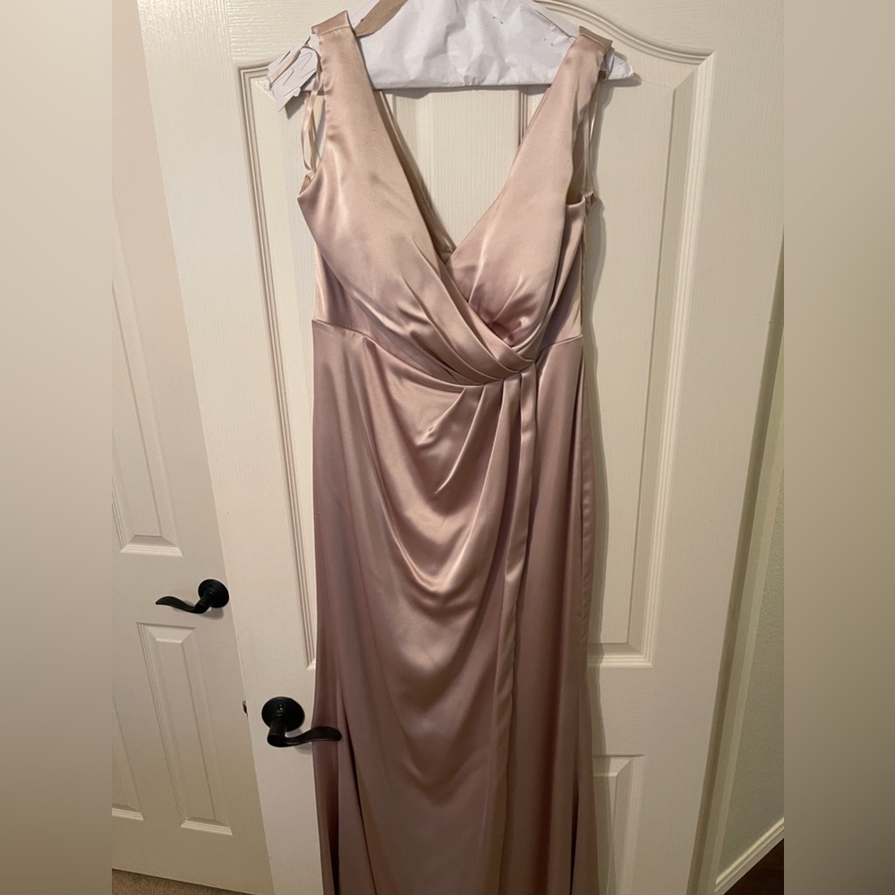 Revelry Blair Satin Bridesmaids Dress - Gold Champagne (Size 14)